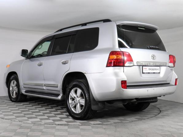 Toyota Land Cruiser 200 Series Рестайлинг 1 с пробегом 2014 года, цена 2 740 000 рублей, 282872 км, внедорожник, Автокод Объявления