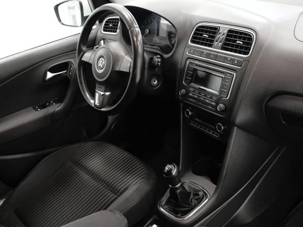 Volkswagen Polo V с пробегом 2014 года, цена 470 000 рублей, 237000 км, седан, Автокод Объявления