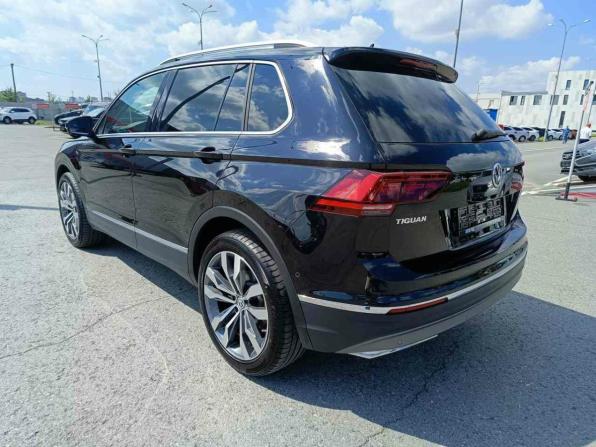 Volkswagen Tiguan II с пробегом 2018 года, цена 3 536 000 рублей, 61562 км, внедорожник, Автокод Объявления