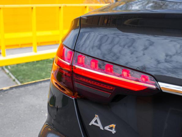Audi A4 V (B9) Рестайлинг с пробегом 2020 года, цена 2 933 000 рублей, 99000 км, седан, Автокод Объявления