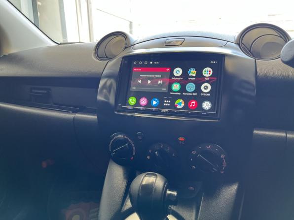 Mazda Demio II (DY) Рестайлинг с пробегом 2007 года, цена 450 000 рублей, 280000 км, хэтчбек, Автокод Объявления