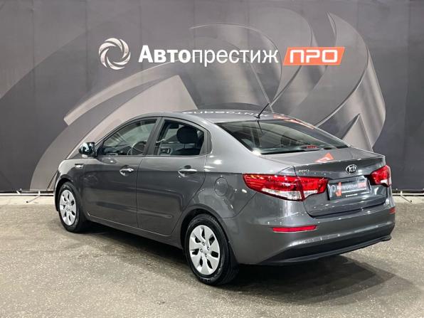 Kia Rio III Рестайлинг с пробегом 2015 года, цена 1 050 000 рублей, 89714 км, седан, Автокод Объявления