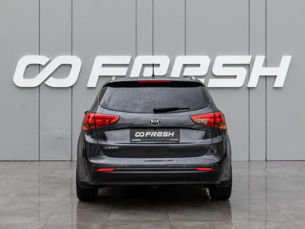 Kia Ceed II с пробегом 2013 года, цена 1 170 000 рублей, 237125 км, универсал, Автокод Объявления