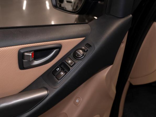 Hyundai H-1 II Рестайлинг 2 с пробегом 2021 года, цена 2 800 000 рублей, 294602 км, минивэн, Автокод Объявления