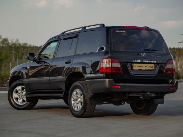 Toyota Land Cruiser 100 Series Рестайлинг 2 с пробегом 2006 года, цена 2 204 000 рублей, 305795 км, внедорожник, Автокод Объявления