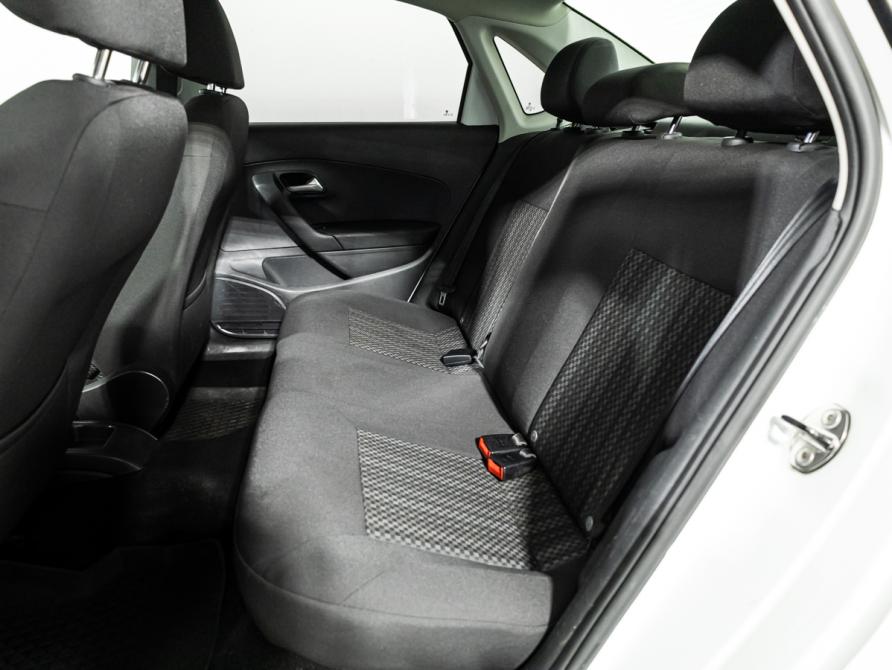 Volkswagen Polo V Рестайлинг Санкт-Петербург  - изображение 10