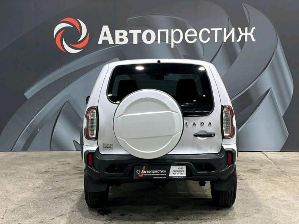 Lada (ВАЗ) Niva Travel I с пробегом 2023 года, цена 1 020 000 рублей, 23500 км, внедорожник, Автокод Объявления