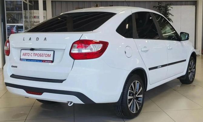 Lada (ВАЗ) Granta I Рестайлинг с пробегом 2023 года, цена 750 000 рублей, 32000 км, лифтбек, Автокод Объявления
