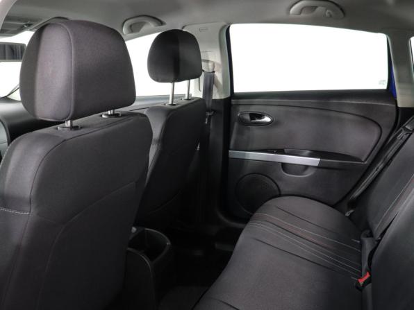 SEAT Leon II Рестайлинг с пробегом 2012 года, цена 827 000 рублей, 116000 км, хэтчбек, Автокод Объявления