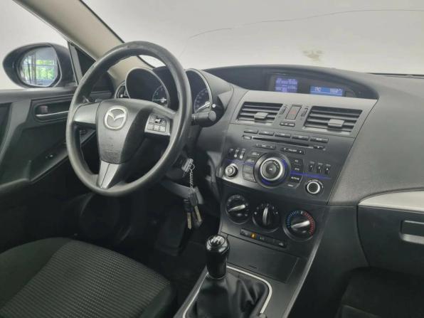 Mazda 3 II (BL) Рестайлинг с пробегом 2012 года, цена 605 000 рублей, 298000 км, седан, Автокод Объявления