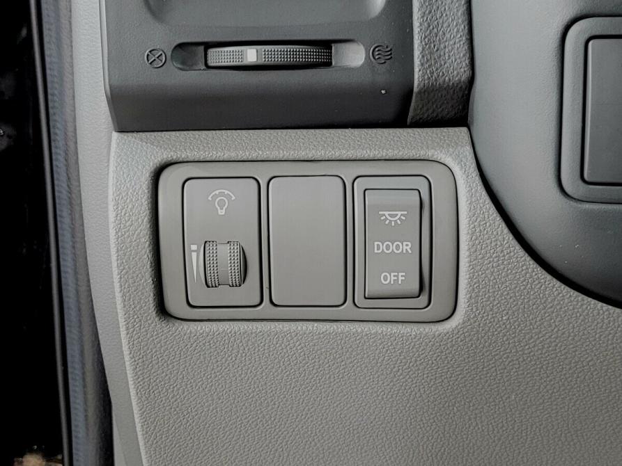 Kia Carnival II Москва  - изображение 8