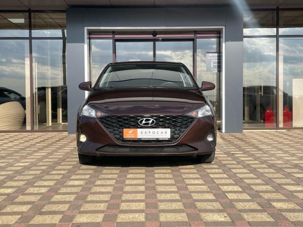 Hyundai Solaris II Рестайлинг с пробегом 2021 года, цена 1 393 000 рублей, 144146 км, седан, Автокод Объявления