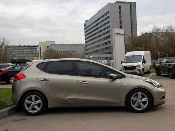 Kia Ceed II с пробегом 2012 года, цена 723 000 рублей, 224910 км, хэтчбек, Автокод Объявления