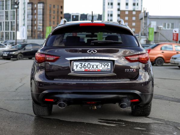 Infiniti FX II (S51) Рестайлинг с пробегом 2011 года, цена 1 749 000 рублей, 280280 км, внедорожник, Автокод Объявления