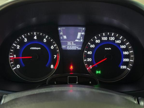 Hyundai Solaris I Рестайлинг с пробегом 2014 года, цена 680 000 рублей, 166900 км, седан, Автокод Объявления