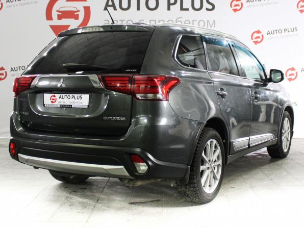 Mitsubishi Outlander III Рестайлинг 2 с пробегом 2015 года, цена 1 879 000 рублей, 109724 км, внедорожник, Автокод Объявления