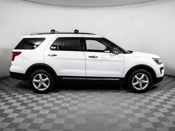 Ford Explorer V Рестайлинг 2 с пробегом 2018 года, цена 3 649 000 рублей, 43053 км, внедорожник, Автокод Объявления