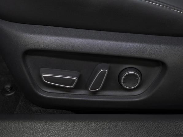 Toyota Camry IX (XV80) China Market с пробегом 2026 года, цена 4 340 000 рублей, 20 км, седан, Автокод Объявления