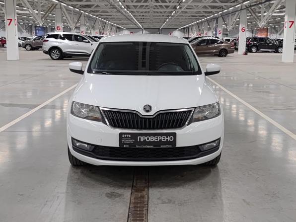 Skoda Rapid I Рестайлинг с пробегом 2017 года, цена 1 265 000 рублей, 83560 км, лифтбек, Автокод Объявления
