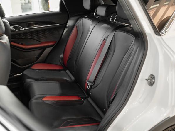 Geely Coolray I Рестайлинг с пробегом 2023 года, цена 2 085 000 рублей, 51235 км, внедорожник, Автокод Объявления
