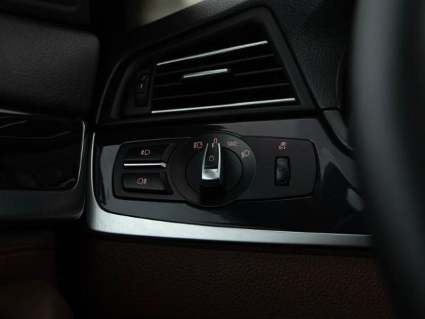 BMW 5 серии VI (F10/F11/F07) Рестайлинг с пробегом 2015 года, цена 2 299 444 рубля, 204812 км, седан, Автокод Объявления