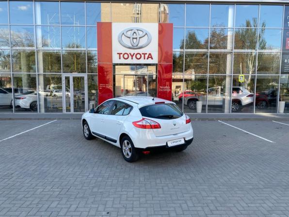 Renault Megane III Рестайлинг с пробегом 2014 года, цена 899 000 рублей, 152266 км, хэтчбек, Автокод Объявления