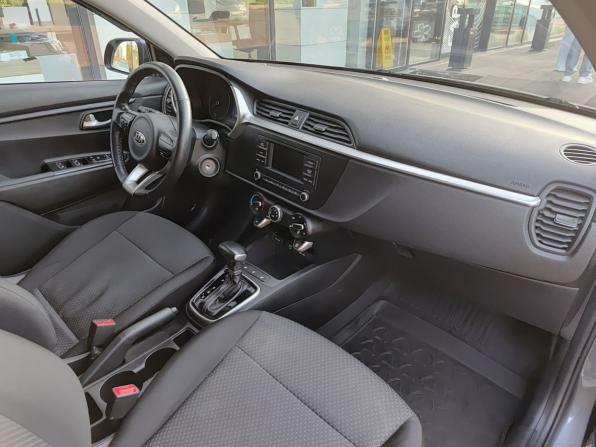 Kia Rio IV Рестайлинг с пробегом 2021 года, цена 1 612 000 рублей, 110882 км, хэтчбек, Автокод Объявления
