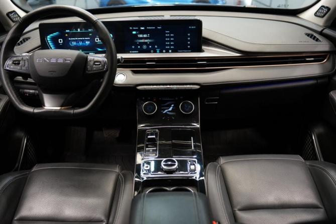 Exeed LX I Рестайлинг с пробегом 2023 года, цена 2 245 000 рублей, 50288 км, внедорожник, Автокод Объявления