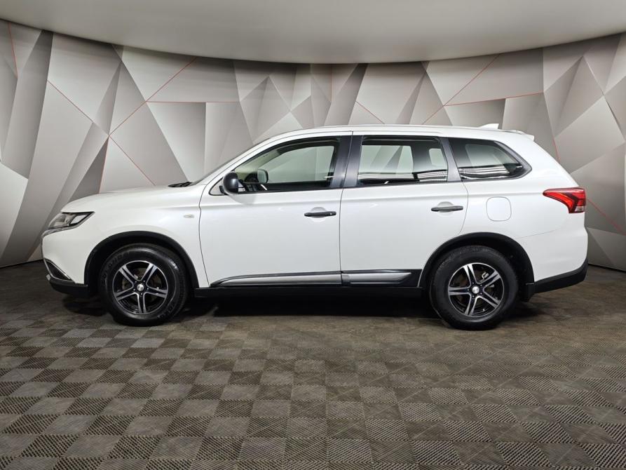 Mitsubishi Outlander III Рестайлинг 2 Москва  - изображение 5