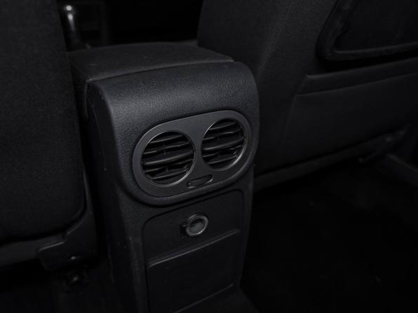 Volkswagen Tiguan I Рестайлинг с пробегом 2012 года, цена 1 495 000 рублей, 130282 км, внедорожник, Автокод Объявления