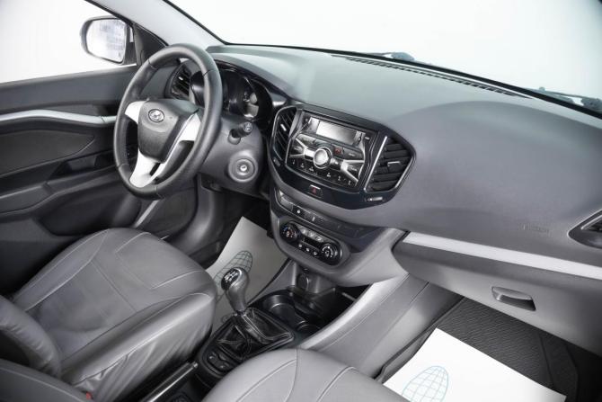Lada (ВАЗ) Vesta I с пробегом 2016 года, цена 759 000 рублей, 143000 км, седан, Автокод Объявления