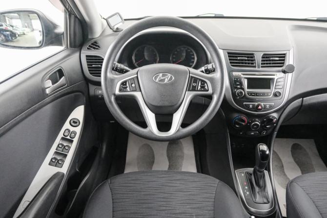 Hyundai Solaris I Рестайлинг с пробегом 2016 года, цена 1 349 000 рублей, 60000 км, седан, Автокод Объявления