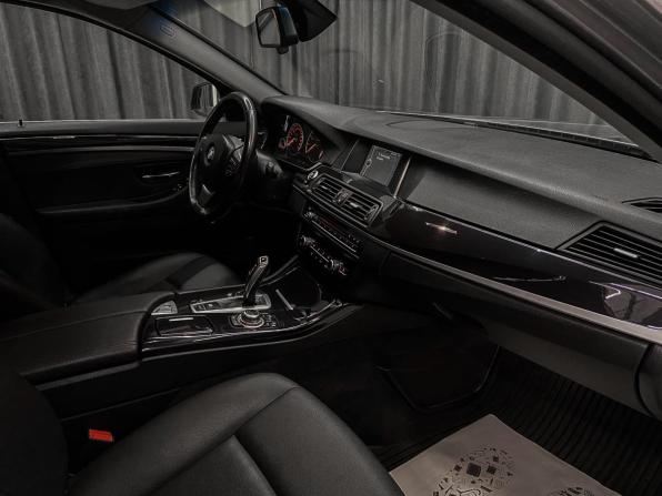 BMW 5 серии VI (F10/F11/F07) Рестайлинг с пробегом 2014 года, цена 1 990 000 рублей, 94057 км, седан, Автокод Объявления