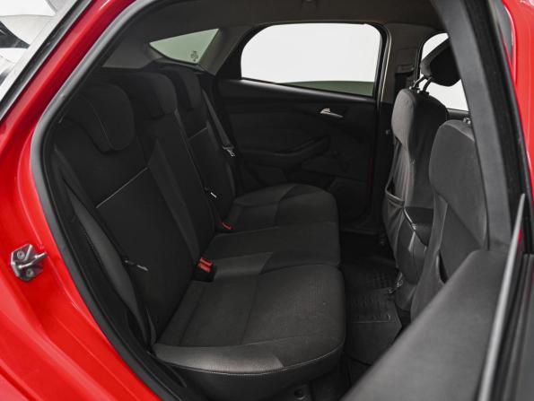 Ford Focus III с пробегом 2012 года, цена 630 000 рублей, 284596 км, хэтчбек, Автокод Объявления