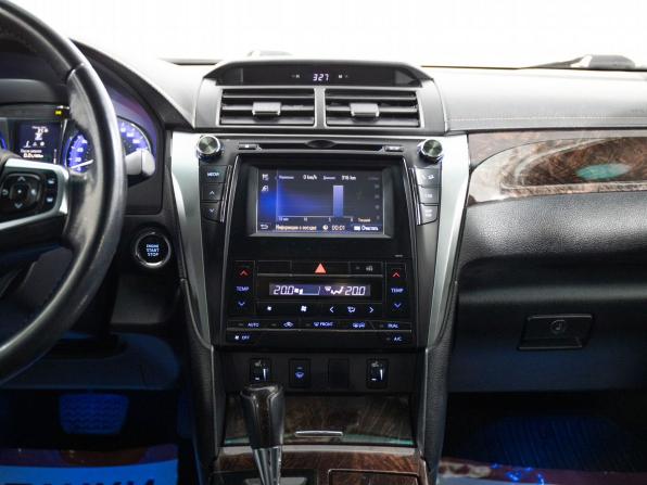 Toyota Camry VII (XV50) Рестайлинг с пробегом 2014 года, цена 1 949 000 рублей, 172585 км, седан, Автокод Объявления