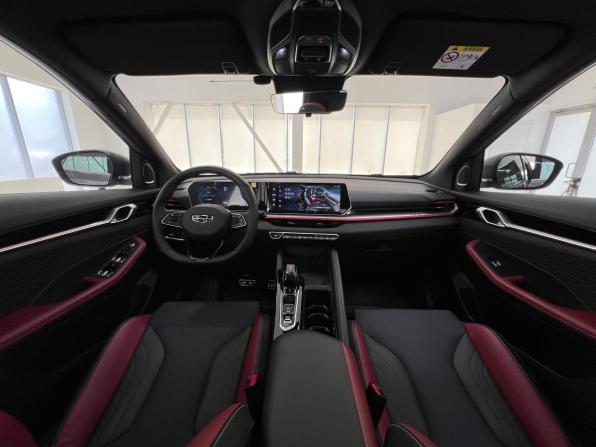 Geely Coolray I Рестайлинг с пробегом 2024 года, цена 1 980 000 рублей, 13678 км, внедорожник, Автокод Объявления