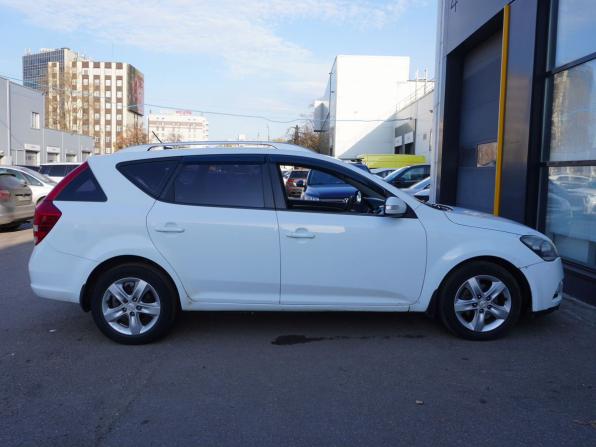 Kia Ceed I Рестайлинг с пробегом 2012 года, цена 550 000 рублей, 425214 км, универсал, Автокод Объявления