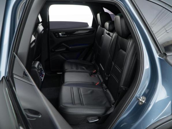 Porsche Cayenne III с пробегом 2018 года, цена 5 595 055 рублей, 132869 км, внедорожник, Автокод Объявления