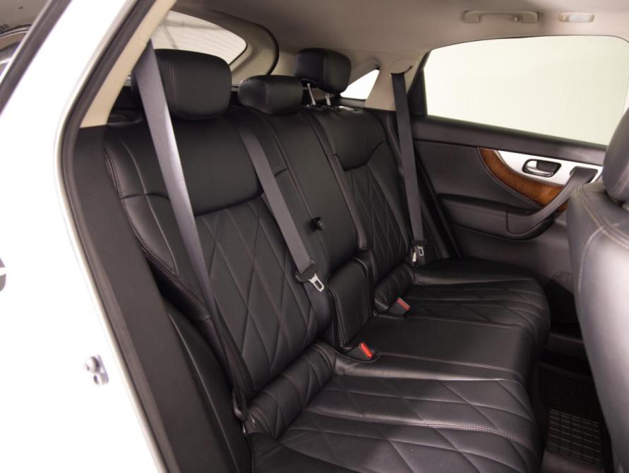 Infiniti QX70 Санкт-Петербург  - изображение 12