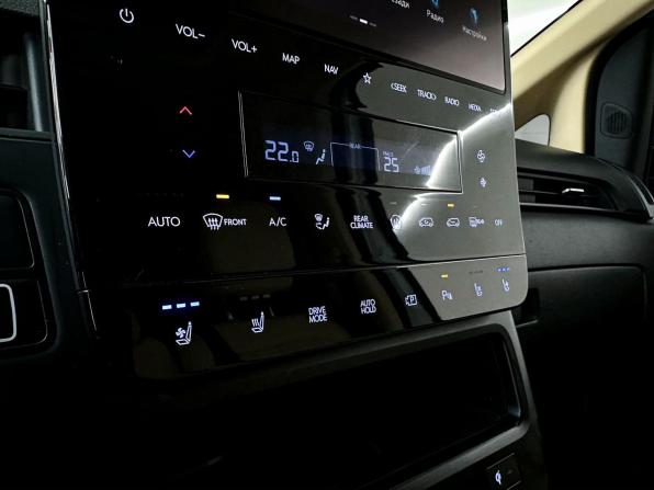 Hyundai Staria I с пробегом 2022 года, цена 5 400 000 рублей, 76867 км, минивэн, Автокод Объявления