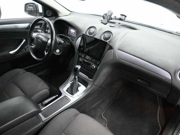 Ford Mondeo IV Рестайлинг с пробегом 2012 года, цена 989 900 рублей, 190741 км, седан, Автокод Объявления