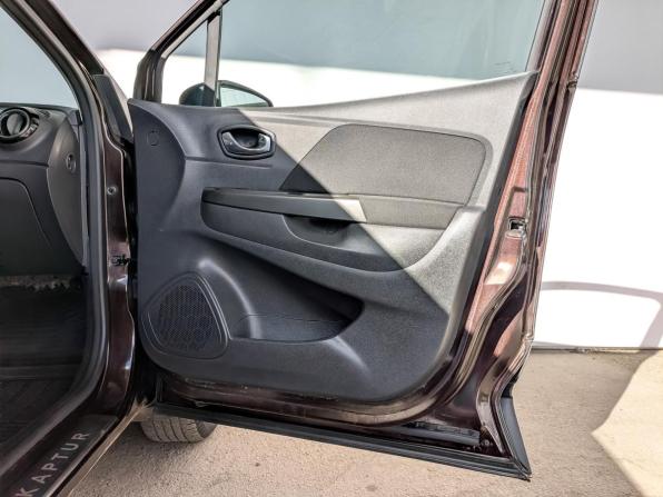 Renault Kaptur I с пробегом 2019 года, цена 1 295 000 рублей, 107943 км, внедорожник, Автокод Объявления