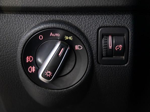 Volkswagen Tiguan I Рестайлинг с пробегом 2016 года, цена 1 415 000 рублей, 210963 км, внедорожник, Автокод Объявления