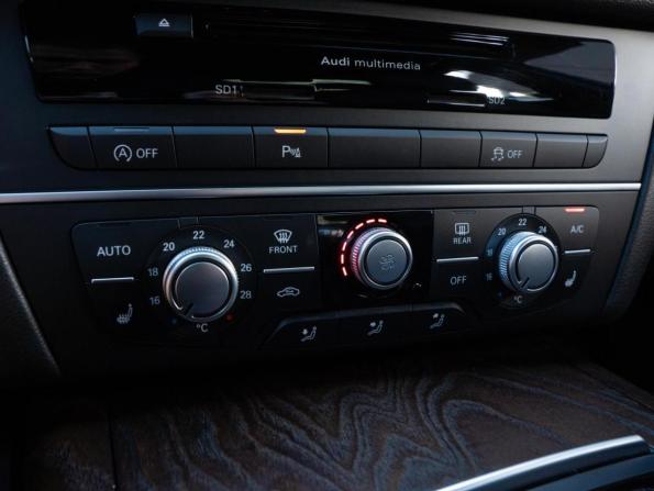 Audi A6 IV (C7) Рестайлинг с пробегом 2016 года, цена 2 560 000 рублей, 130528 км, седан, Автокод Объявления