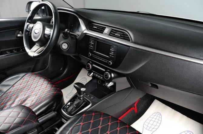 Kia Rio IV Рестайлинг с пробегом 2021 года, цена 1 599 000 рублей, 163000 км, седан, Автокод Объявления
