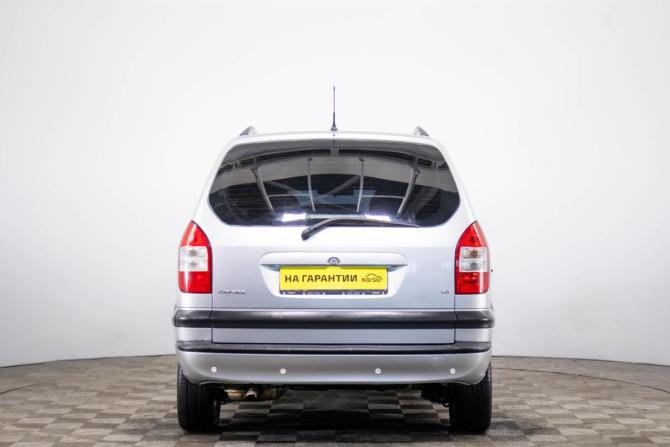 Opel Zafira A Рестайлинг с пробегом 2004 года, цена 529 000 рублей, 283000 км, компактвэн, Автокод Объявления