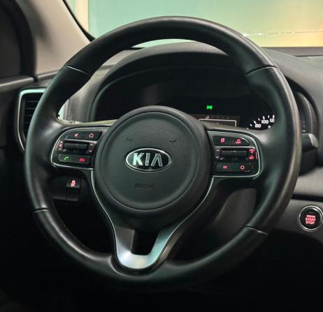 Kia Sportage IV с пробегом 2016 года, цена 1 690 000 рублей, 183200 км, внедорожник, Автокод Объявления