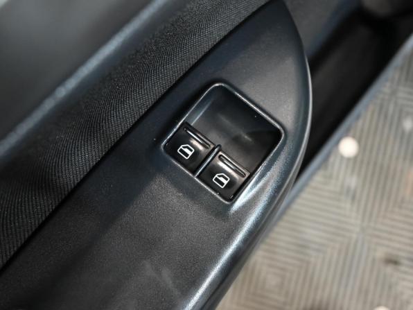 Skoda Octavia II (A5) Рестайлинг с пробегом 2012 года, цена 850 000 рублей, 212504 км, лифтбек, Автокод Объявления