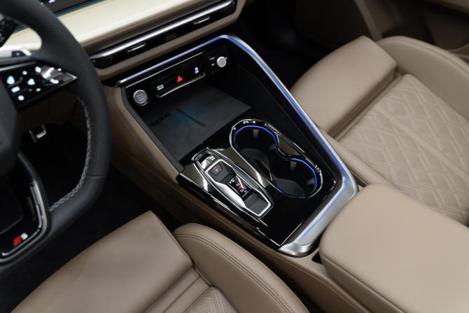 Новый Audi Q5 III 2026 года, цена 6 325 000 рублей, внедорожник, Автокод Объявления