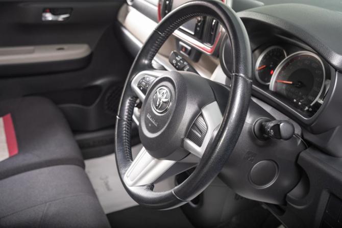 Toyota Passo III с пробегом 2017 года, цена 1 079 000 рублей, 84000 км, хэтчбек, Автокод Объявления